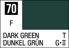 Dark green color swatch 70 with international label DARK GREEN and DUNKEL GRÜN.
