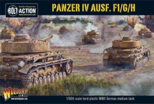 Panzer IV Ausf. F1/G/H model kit box cover with dramatic WWII tank action scene.