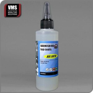 Professional-grade maxi satin varnish for models, ensuring a high-definition finish and precision application.