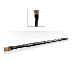 Sleek flat makeup brush for precise application, featuring high-quality bristles and a slim black handle.