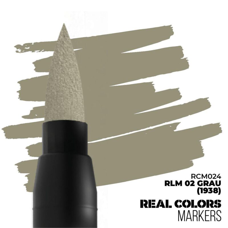 Real Colors RCM024 marker with tapered tip and gray-green brushstroke background for artistic use.